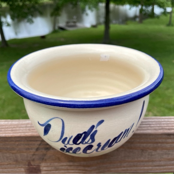 Dad’s Ice Cream Blue Letters Cream Pottery Crock Bowl Harry & David 4" x 6.5 NEW - Picture 2 of 9